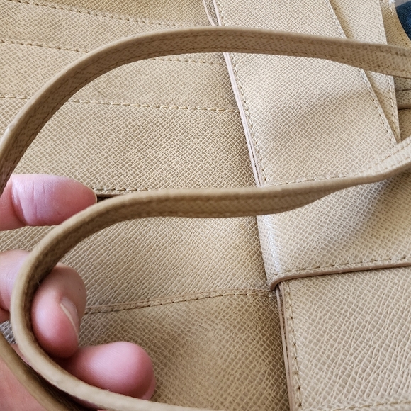 Preowned Zac Posen Bow Tote tan color - Picture 7 of 14
